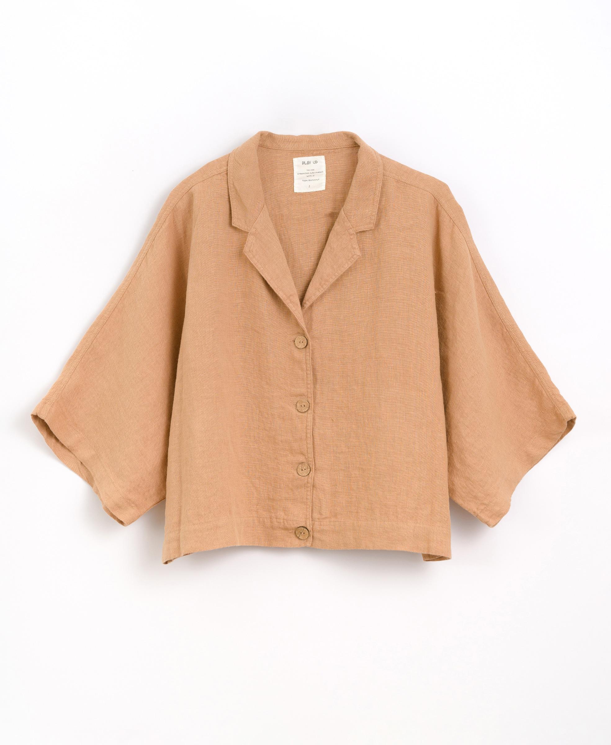 Linen shirt with loose sleeves